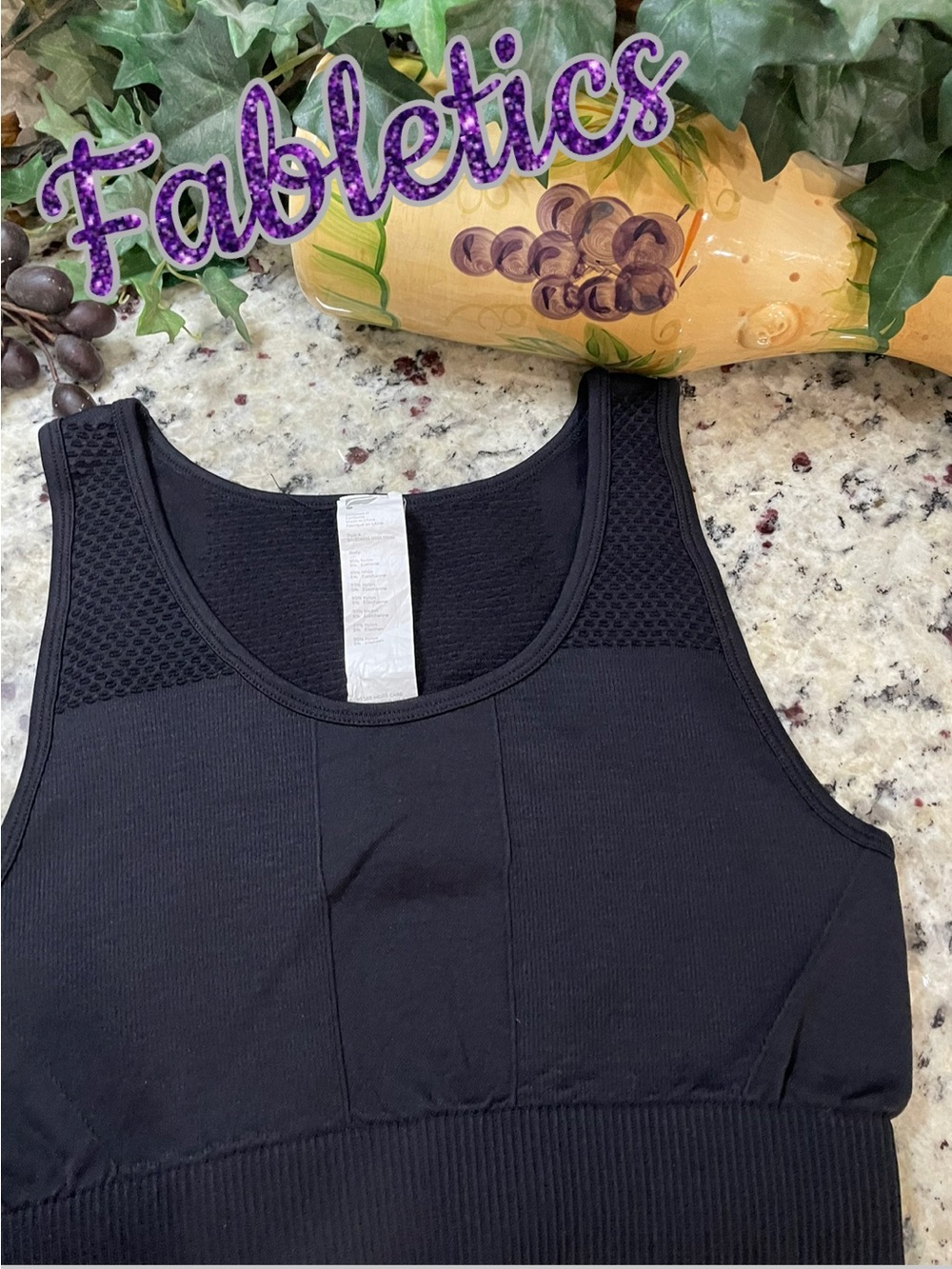 Fabletics Black Seamless Ribbed Sports Bra Tank w mesh comfort sides Ladies Sm
